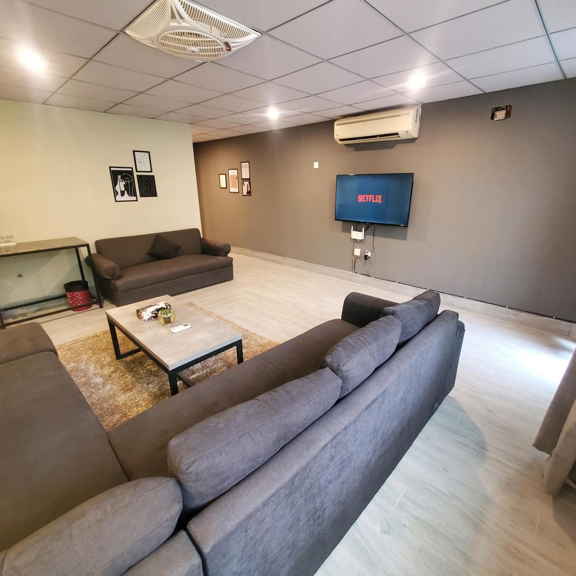 The Garden Hotel Islamabad Ngoại thất bức ảnh