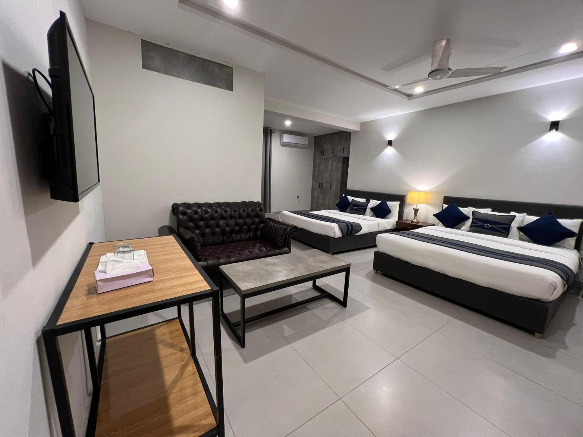 The Garden Hotel Islamabad Ngoại thất bức ảnh