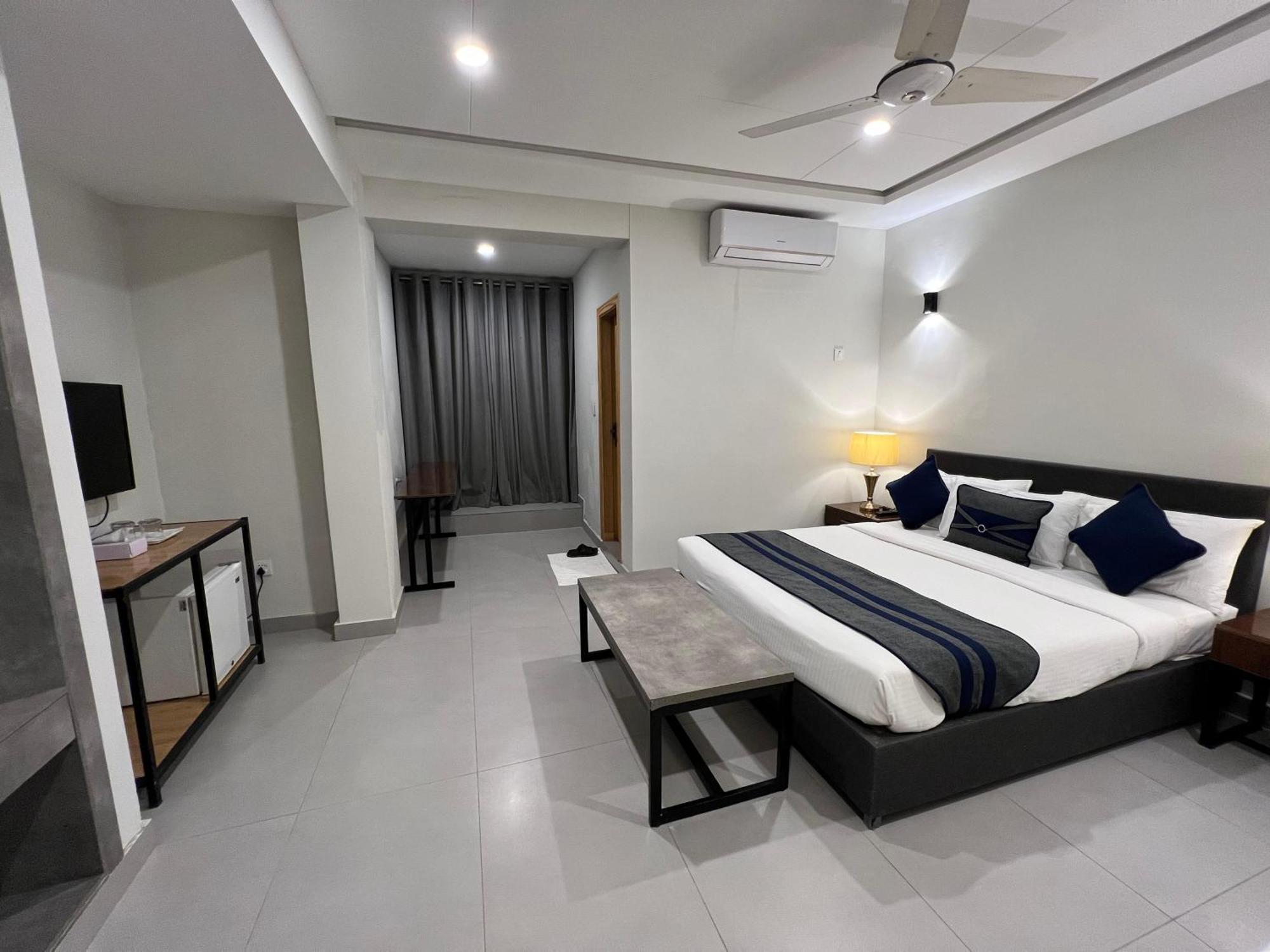 The Garden Hotel Islamabad Ngoại thất bức ảnh