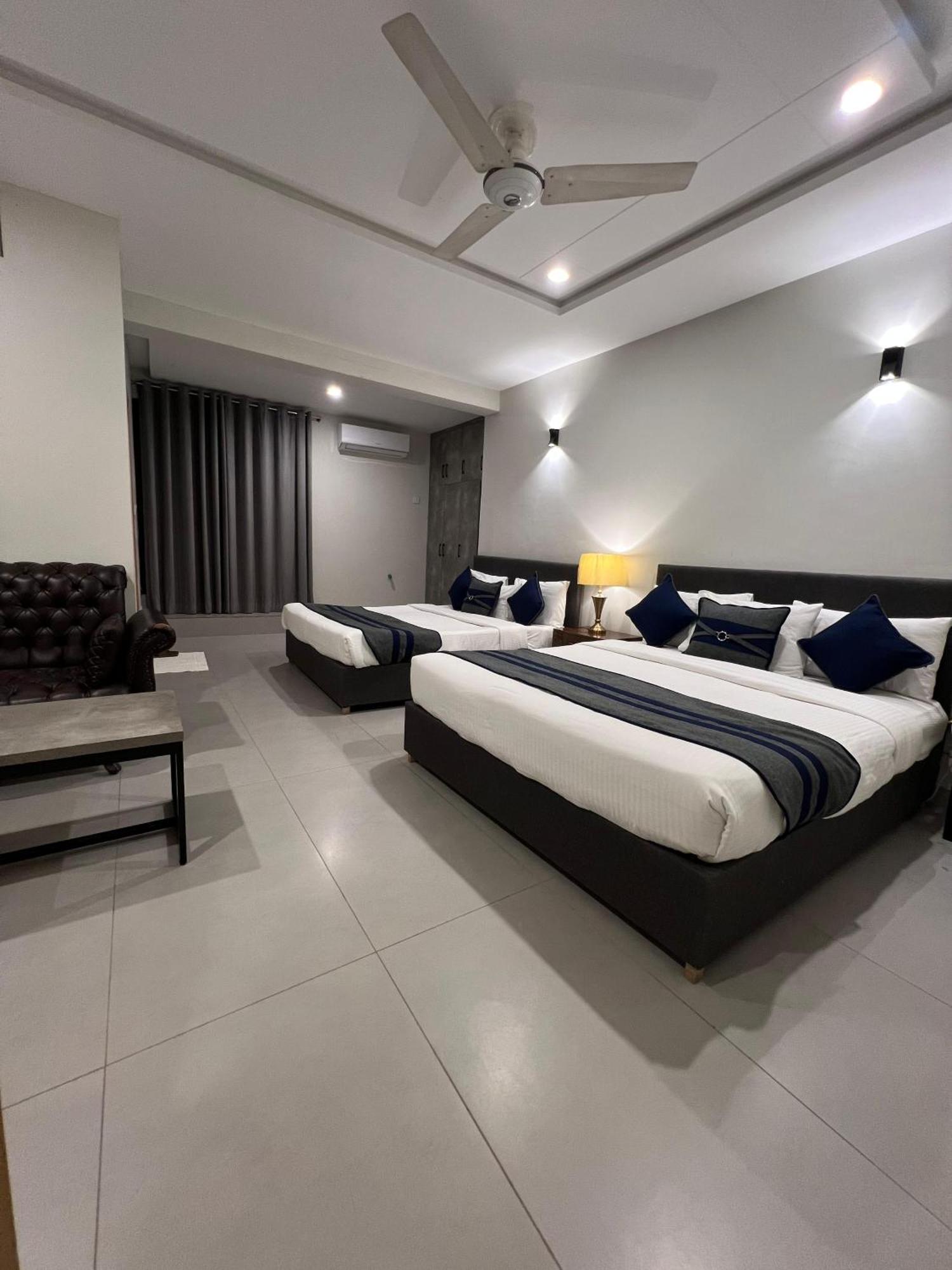 The Garden Hotel Islamabad Ngoại thất bức ảnh
