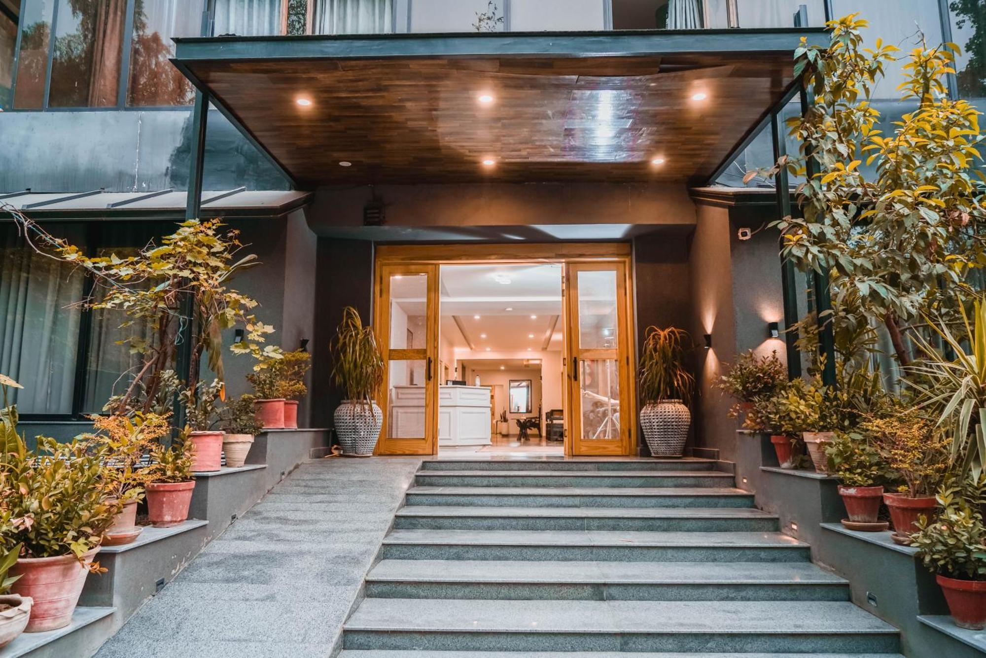 The Garden Hotel Islamabad Ngoại thất bức ảnh