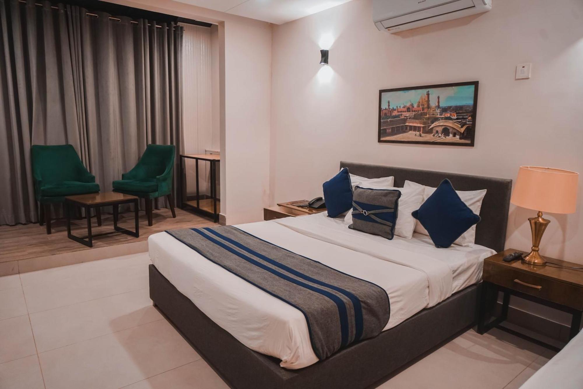 The Garden Hotel Islamabad Ngoại thất bức ảnh